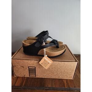 Project cloud Women black sandals size 7 NWT